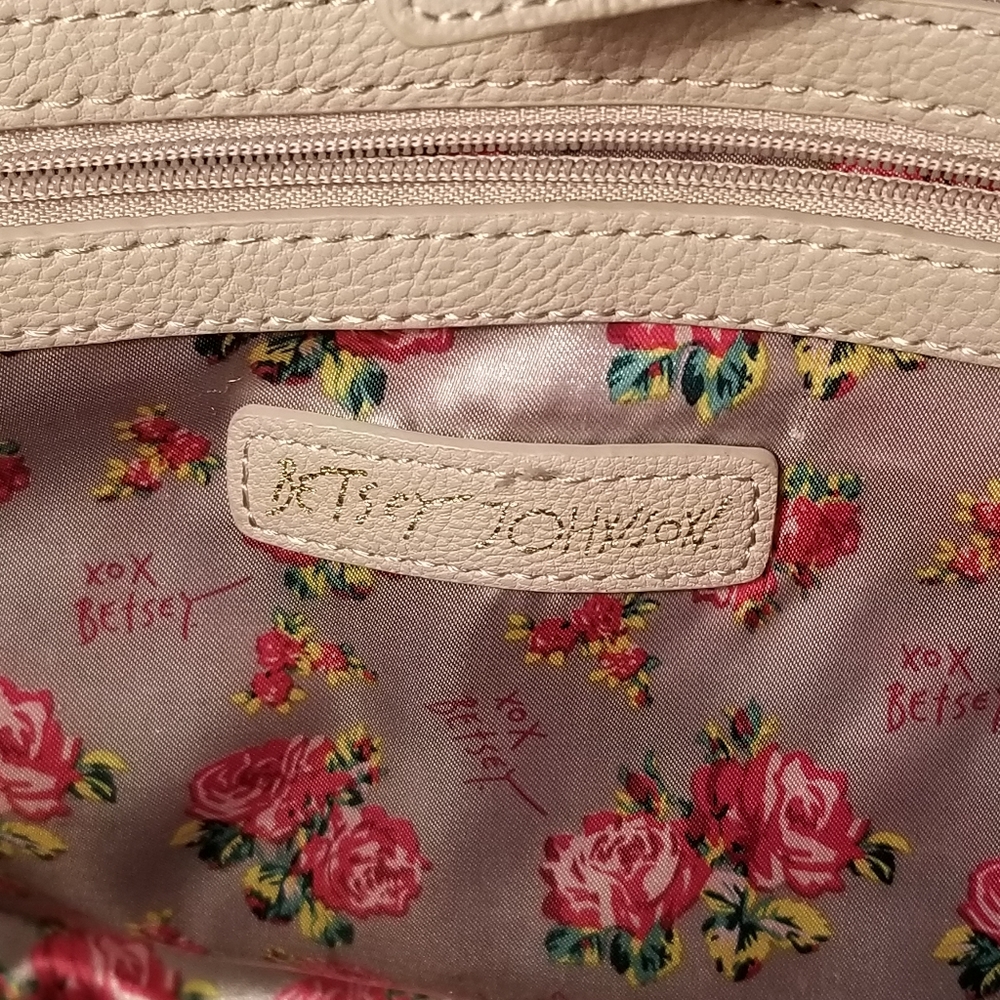 Betsey Johnson Tote - Picture 2 of 13